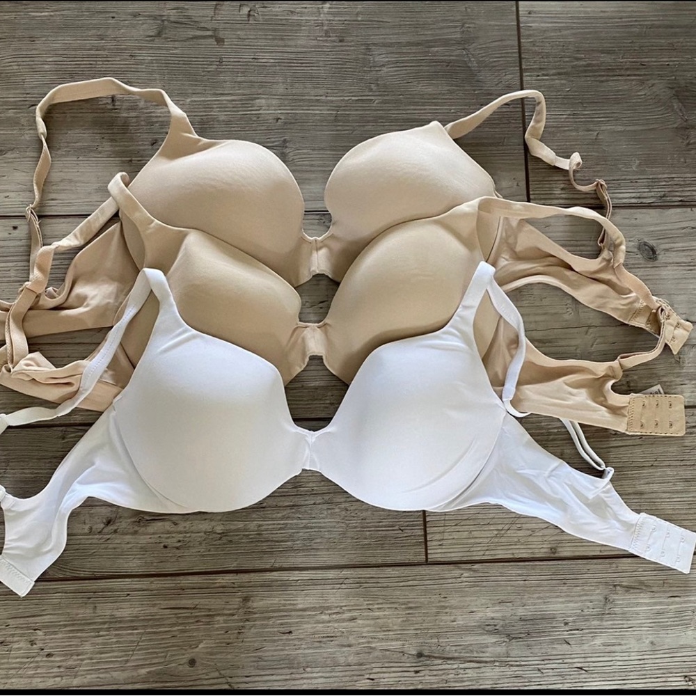 Victoria's Secret Body by Victoria IPEX push up bras 34D